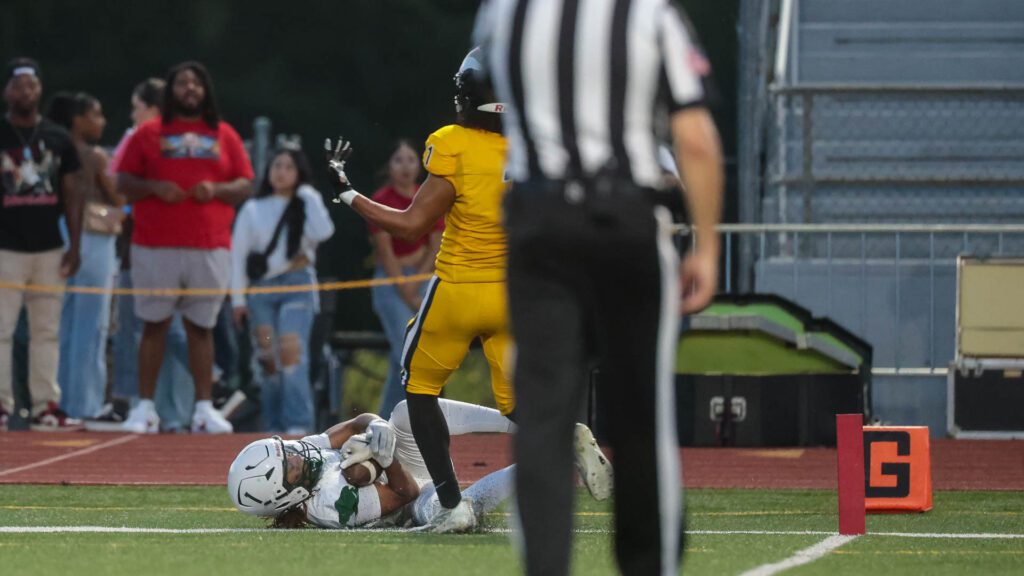 Free State vs. Shawnee Mission West, Week 3 football-15