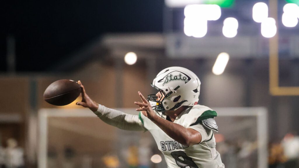 Free State vs. Shawnee Mission West, Week 3 football-31