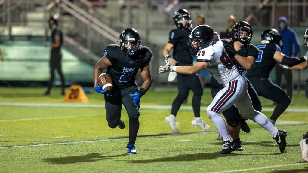 Lawrence football vs. Olathe Northwest, Week 3-20